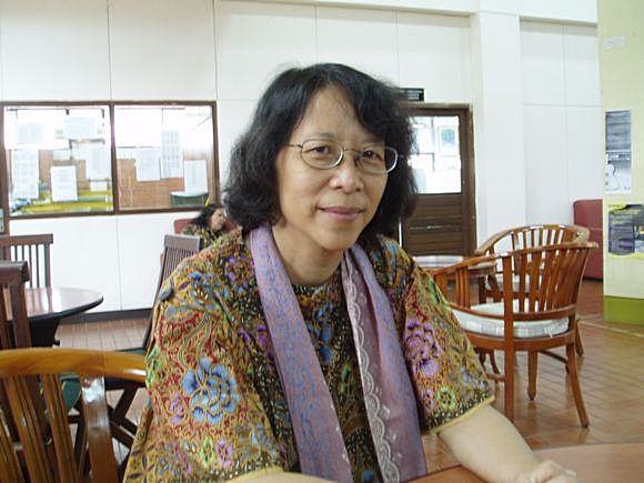 dawis_melani.jpg dawis_melani.jpg